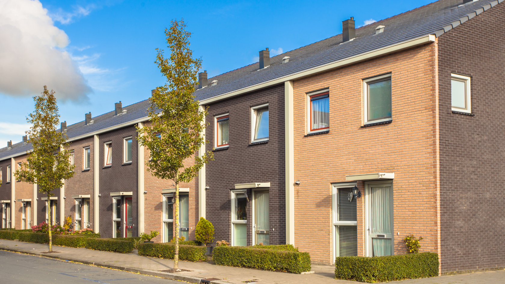 Wat kosten kunststof kozijnen voor een rijtjeshuis? (en wanneer heb je die investering terug verdiend?))